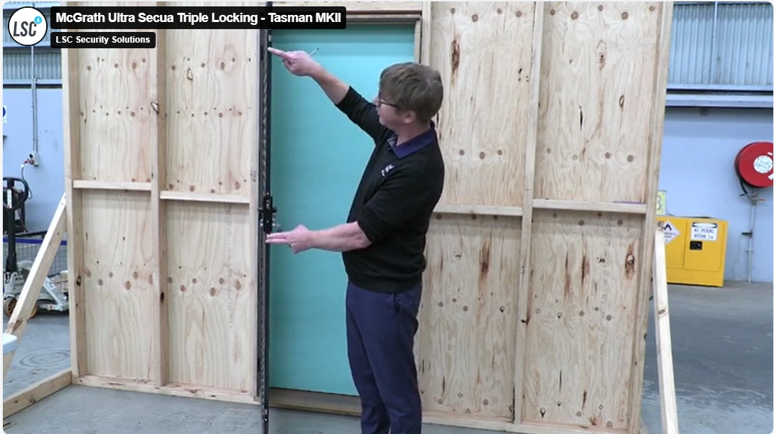 McGrath Ultra Secua - Whitco Tasman MKII 3-Point Locking